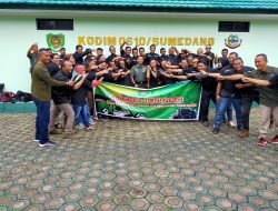 Tebar Kujang di Makodim 0610 Sumedang