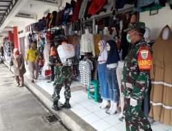 Dandim 0610 Pimpin Langsung Penyemprotan Disinfektan di Fasilitas Umum