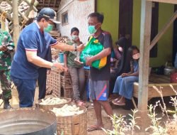 Jumat Berkah, Baznas Sumedang Distribusikan Ratusan Paket Gizi dan Bantuan Modal