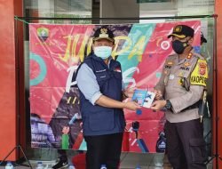 Polres Sumedang Luncurkan Buku Saku Info Vaksin Covid-19 Versi Sunda