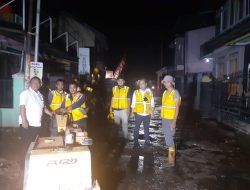 Tim URC Dinas PUPR Perbaiki Lima Titik Jalan Rusak