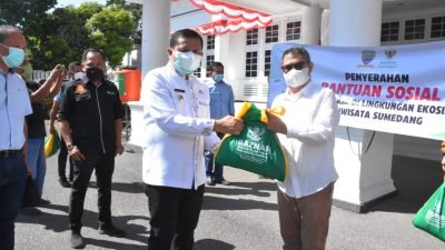 Pemkab Sumedang, Salurkan Bantuan Sosial Bagi Pelaku Pariwisata