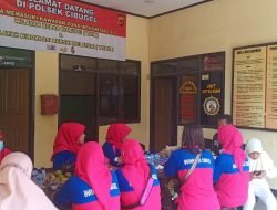 Jalin Keharmonisan, Ibu Bhayangkari Polsek Cibugel Rutin Lakukan Silaturahmi