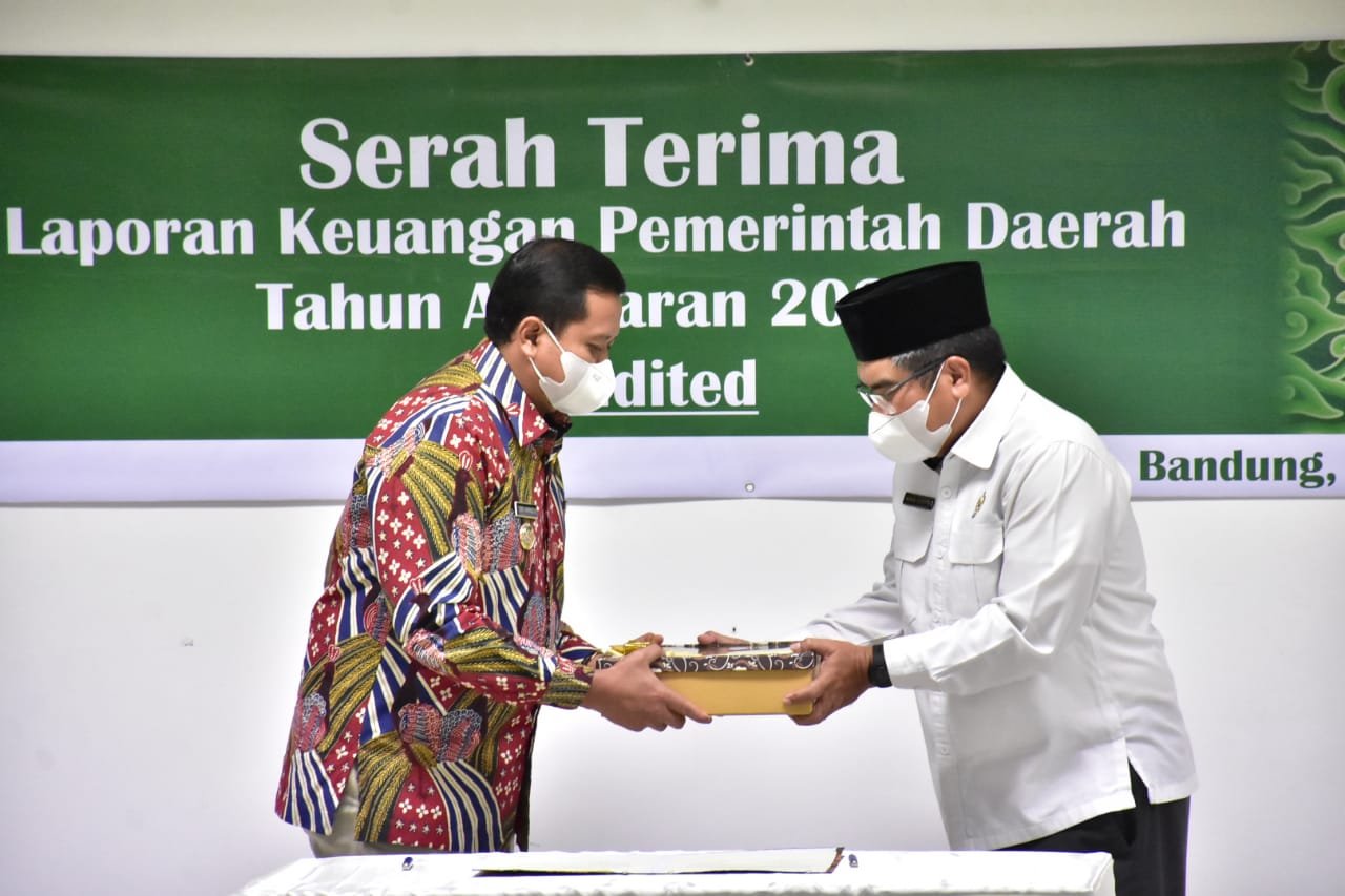 Bupati Sumedang H Dony Ahmad Munir menyambut baik atas rencana BPK RI Selasa 22 Maret 2022