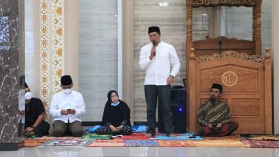 DPRD Sumedang Sumbang Bahan Material Masjid Al Huda Desa Bongkok pada Safari Ramadan ke Tiga