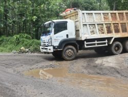 Sempat Dikeluhkan Warga, Jalan Legok-Conggeang yang Rusak Segera Diperbaiki