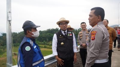 Kapolres Sumedang Dampingi Wakapolda Beserta Gubernur Jabar, Tinjau Kesiapan Jalan Tol Cisumdawu Seksi 4 Sampai Seksi 6