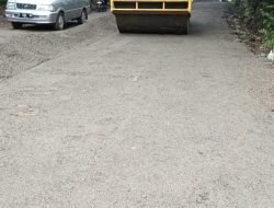Jalan Legok Conggeang Yang Rusak, Kini Sedang Diperbaiki, Bupati: Terima Kasih, Ini Berkah Ramadan