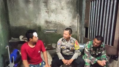 Jalin Silaturahmi Saat Lebaran Bhabinkamtibmas Polsek Cimanggung Laksanakan Anjangsana Dan Halal Bihalal Dengan Warga