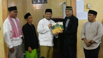 Wabup Erwan, Safari Ramadan Perdana di Dayeuh Luhur