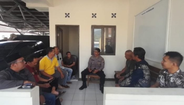 Serap Aspirasi Masyarakat Polsek Buahdua Laksanaka Jumat Curhat