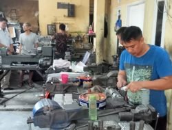 Para Perajin Senapan Angin Cipacing Sumedang Diberikan Pembinaan Oleh Kepolisian