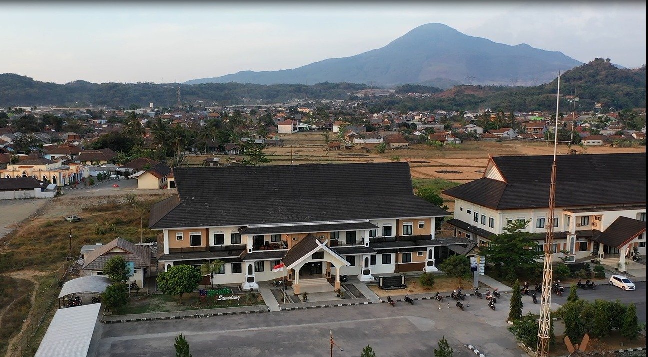 Potret Menawan Sumedang