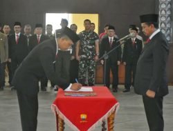 Bupati Dony Lantik 22 Pengawas Sekolah: “Bukan Sekadar Jabatan, tapi Amanah Mulia”