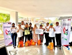 KAI Divre IV Tanjungkarang Salurkan Bantuan CSR dan Berikan Penghargaan kepada Mitra Debitur