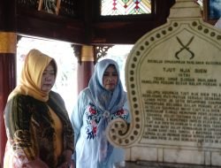 Jejak Sejarah dan Ikatan Darah, Sekjen MPR RI Ziarah ke Makam Pahlawan di Sumedang